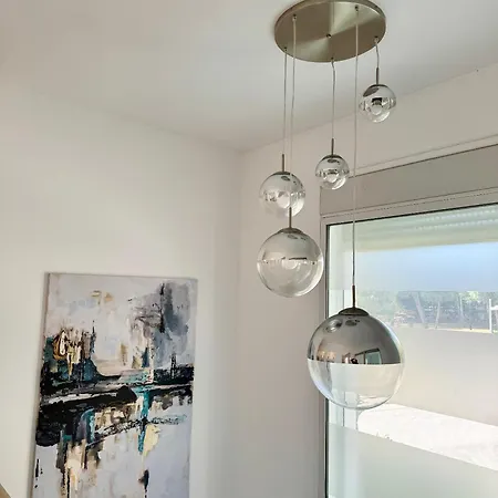 Hermosa En Marbella,100 M Playa, Vistas Al Mar, Piscina Privada * Marbella